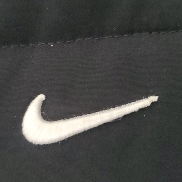 Size Medium - Nike Hip Length Down Jacket - Picture 5 of 5